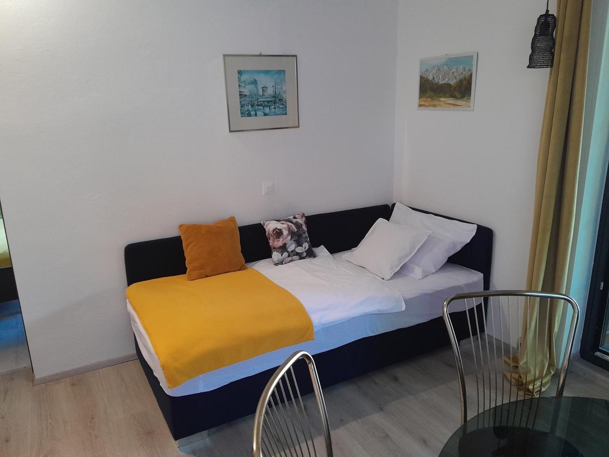 Aparthouse Ani Apartment Radovljica Bagian luar foto