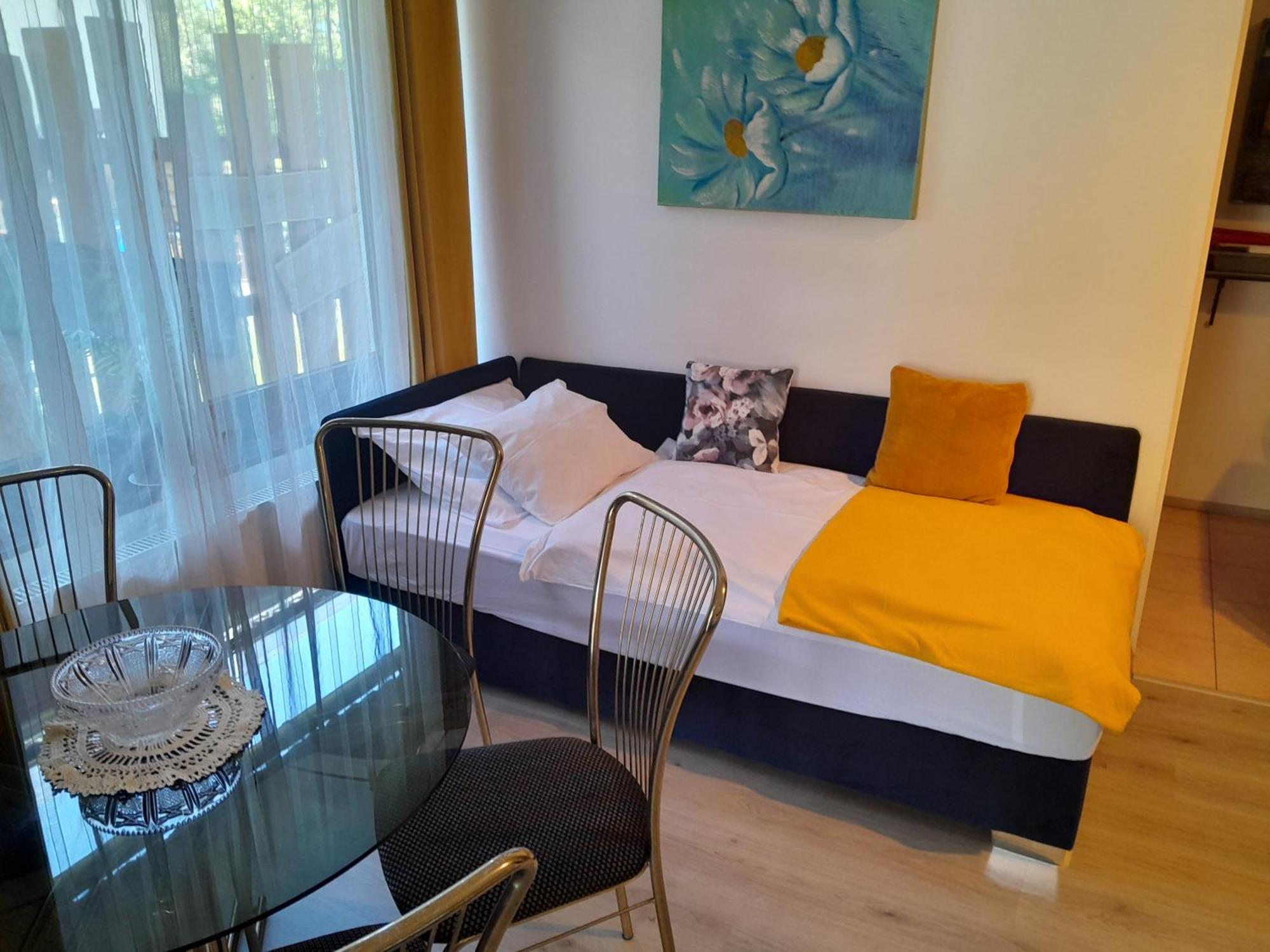 Aparthouse Ani Apartment Radovljica Ruang foto